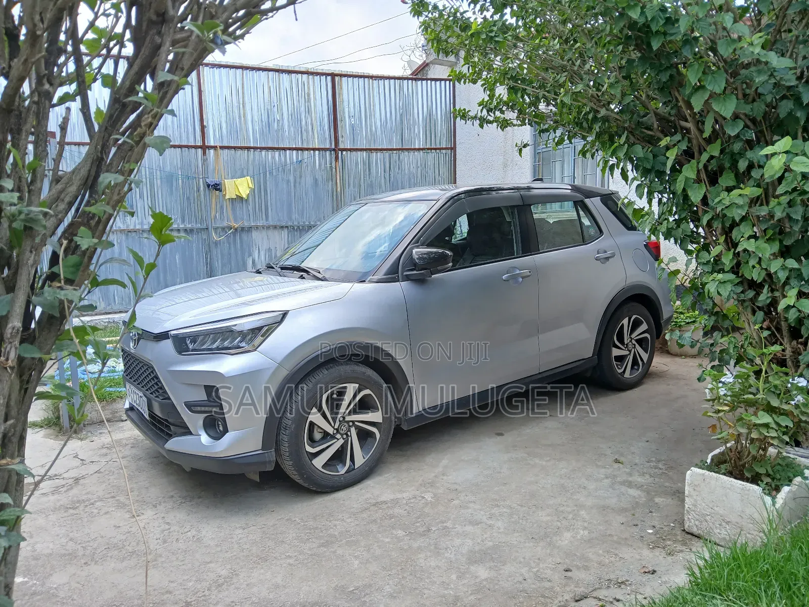 Toyota Raize 1.0 AWD 2022 Silver