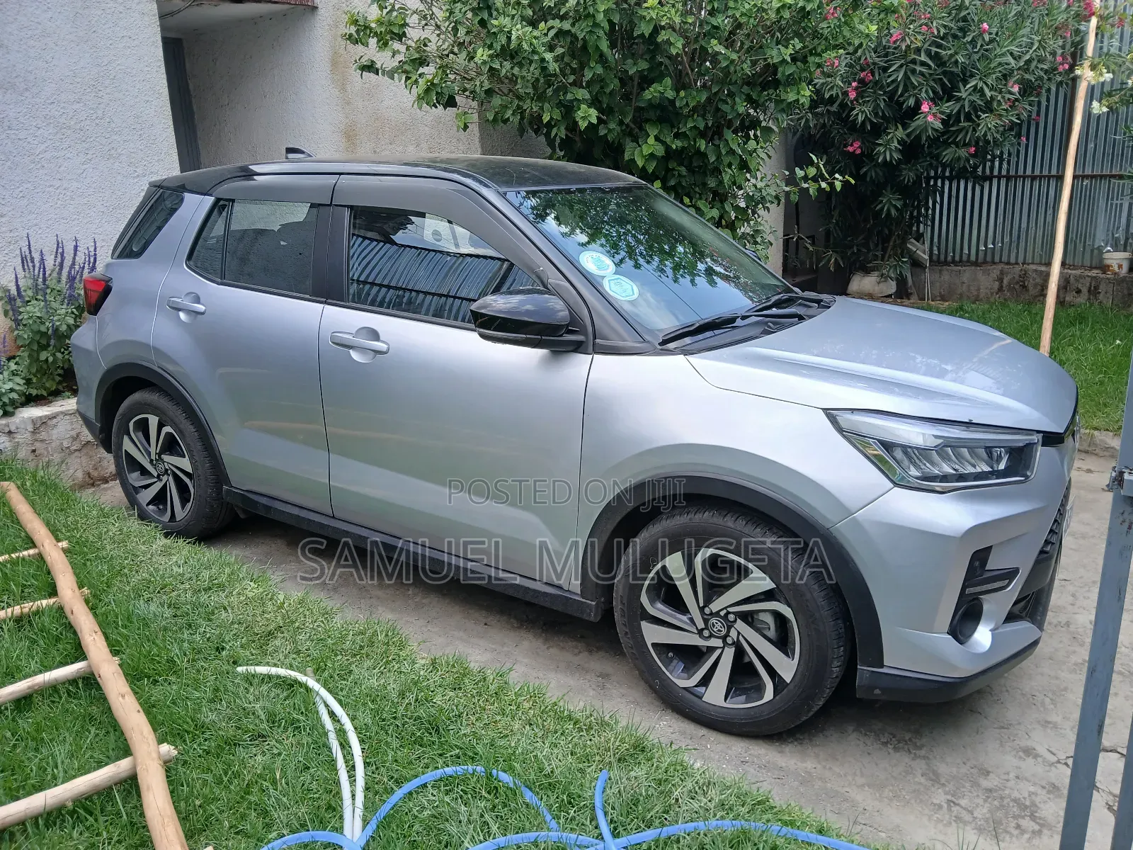 Toyota Raize 1.0 AWD 2022 Silver