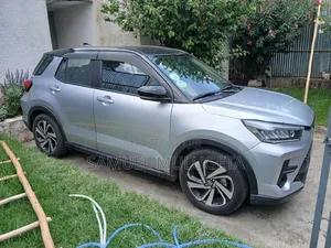 Toyota Raize 1.0 AWD 2022 Silver
