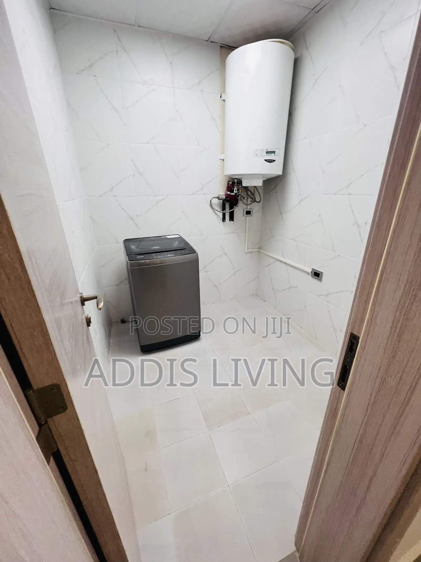 Furnished 4bdrm Apartment in Bole for rent