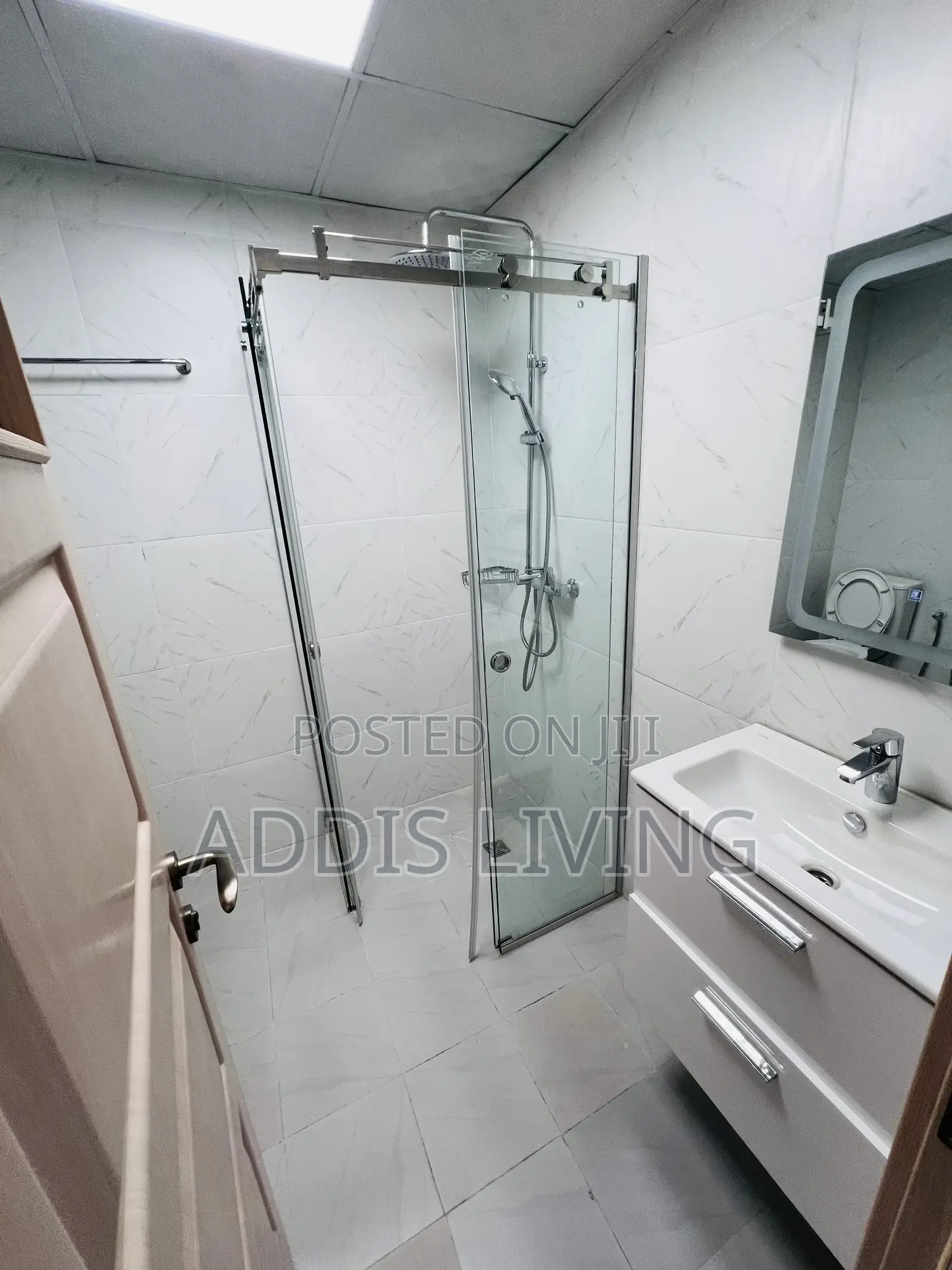 Furnished 4bdrm Apartment in Bole for rent
