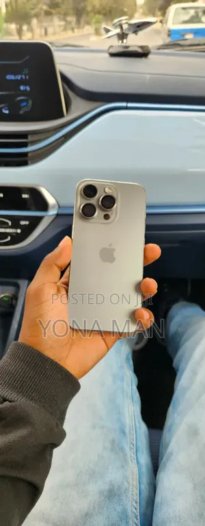 New Apple iPhone 15 Pro 128 GB