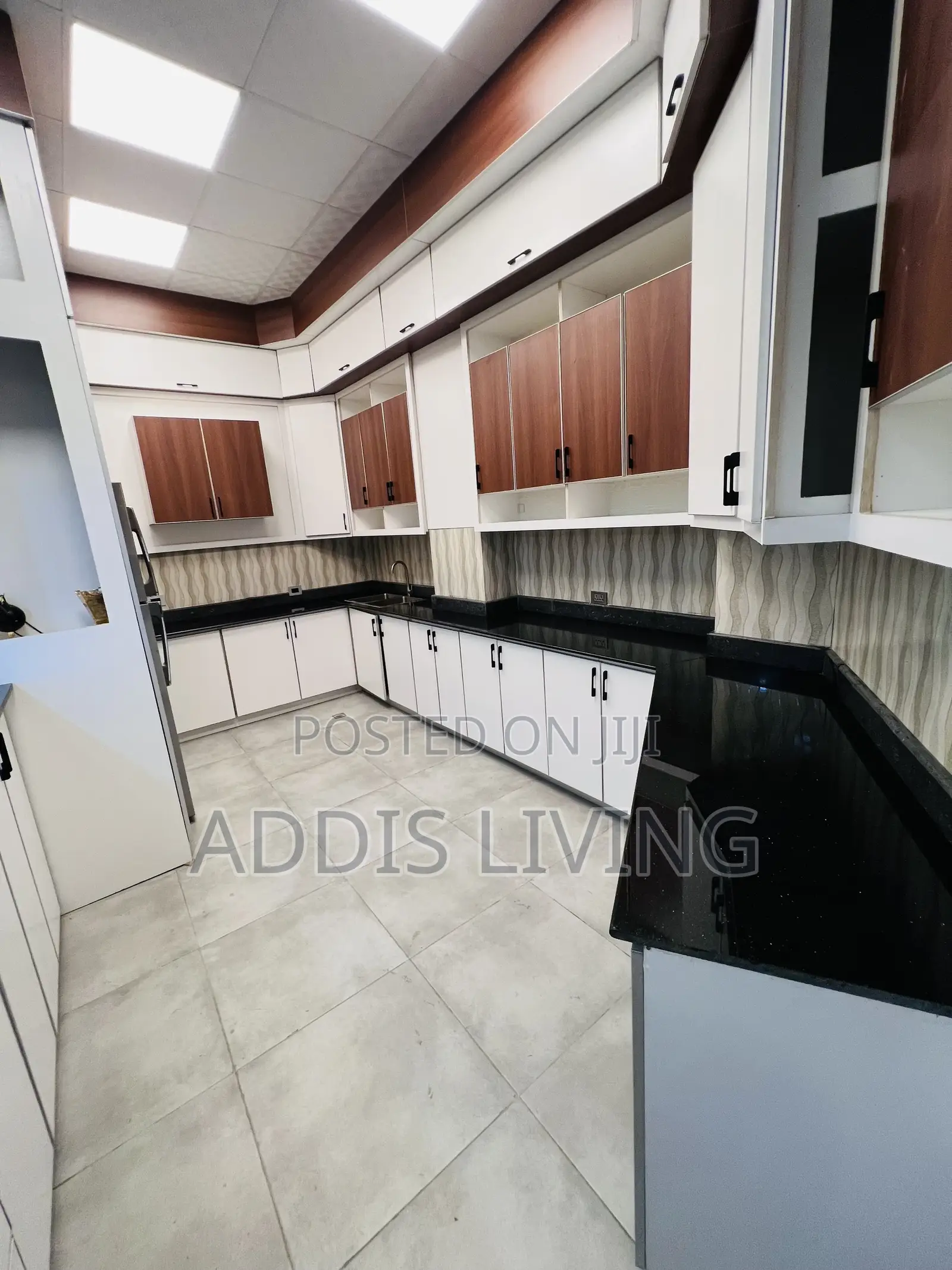 Furnished 4bdrm Penthouse in Bole for rent