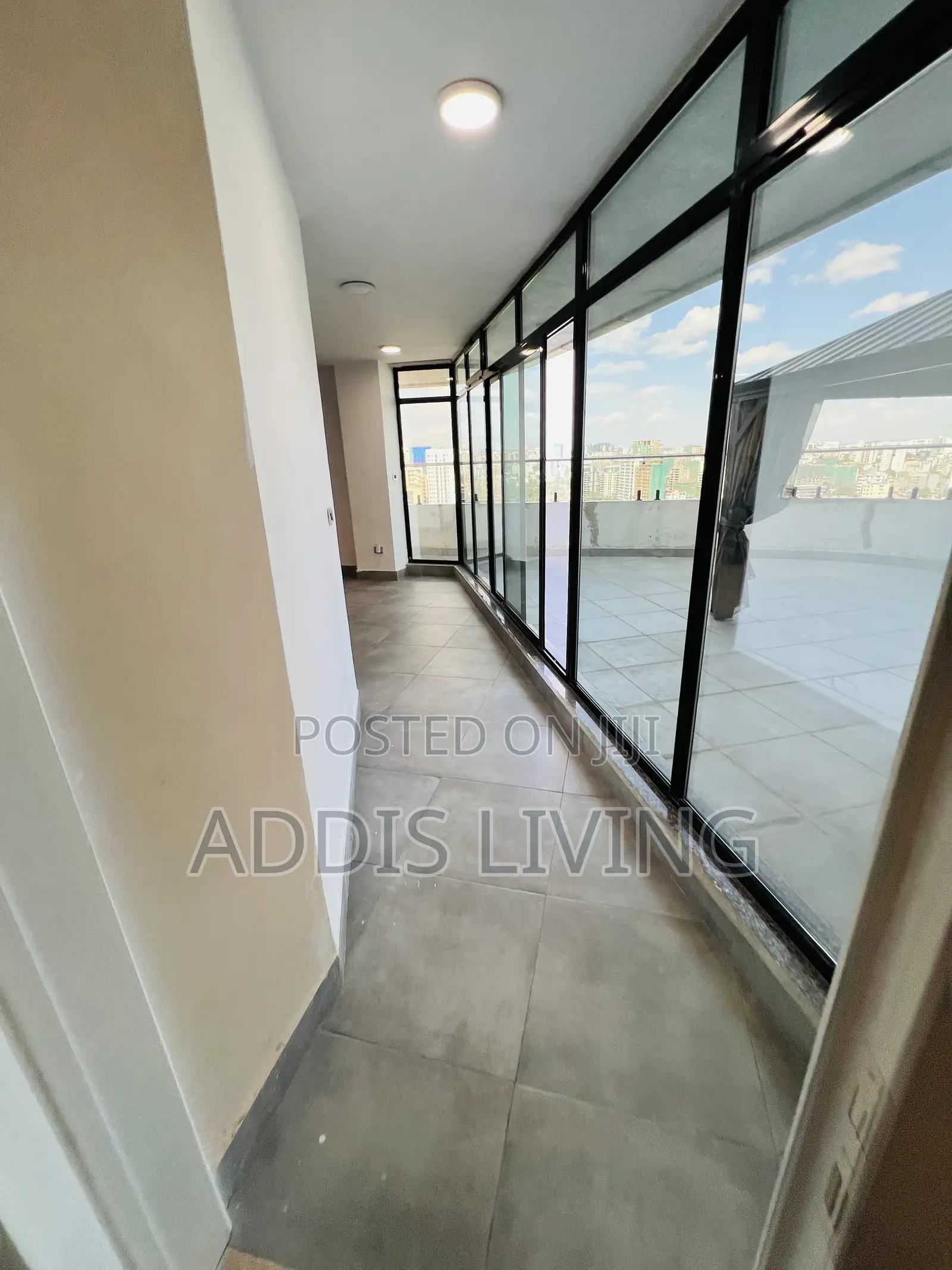 Furnished 4bdrm Penthouse in Bole for rent