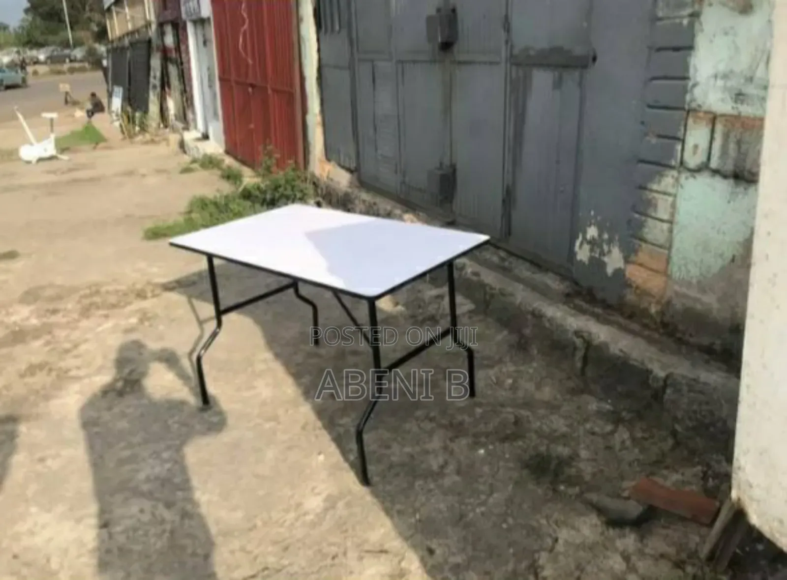 Folding Tables