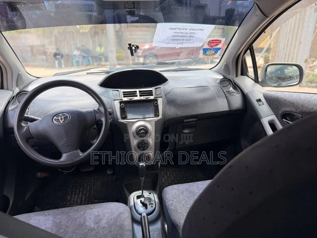 Toyota Yaris 2009 Silver