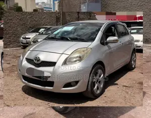 Toyota Yaris 2009 Silver