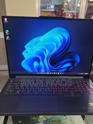 New Laptop Lenovo Legion 5 16GB Intel Core i7 SSD 512GB