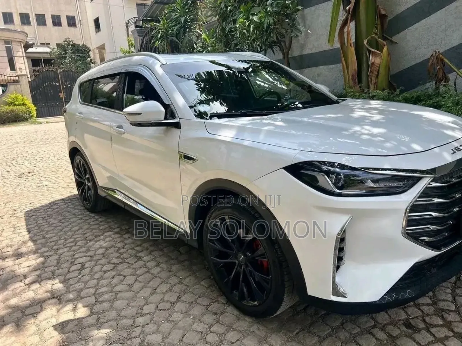 Jetour X70 Plus 2022 White