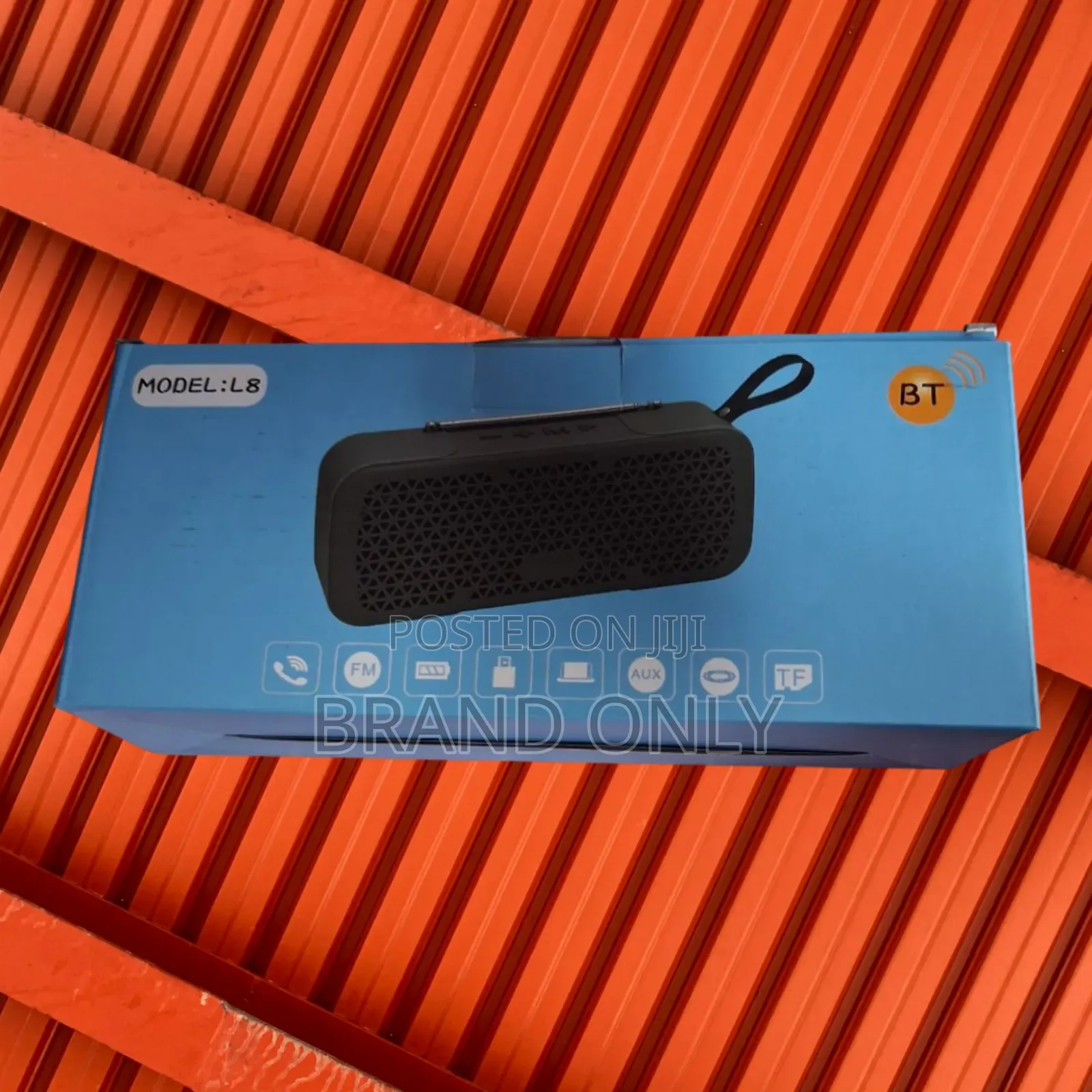 Outdoor Ready L8 Mini Speaker – Available in Multiple Colors
