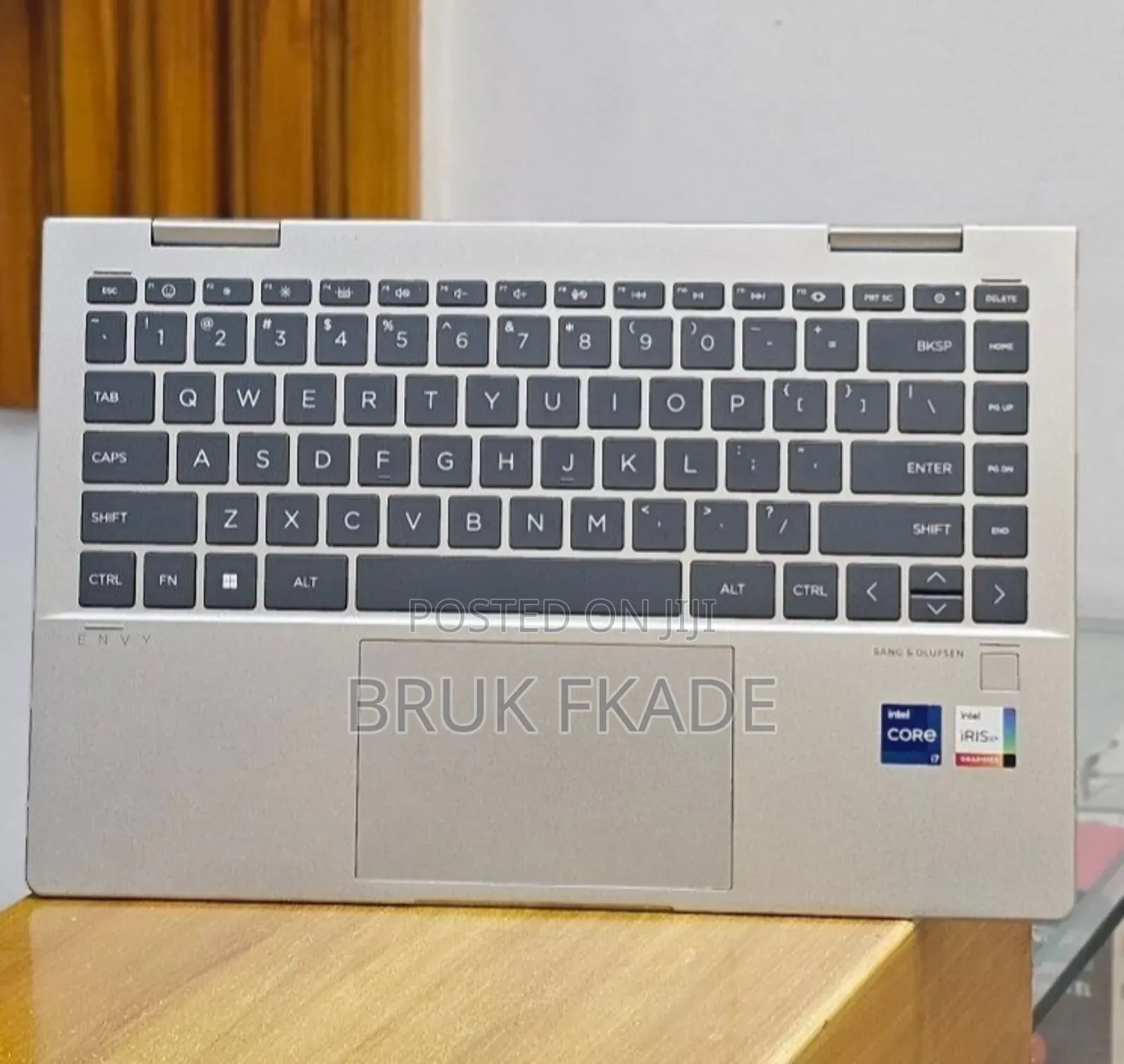 New Laptop HP Envy x360 16GB Intel Core i7 SSD 1T