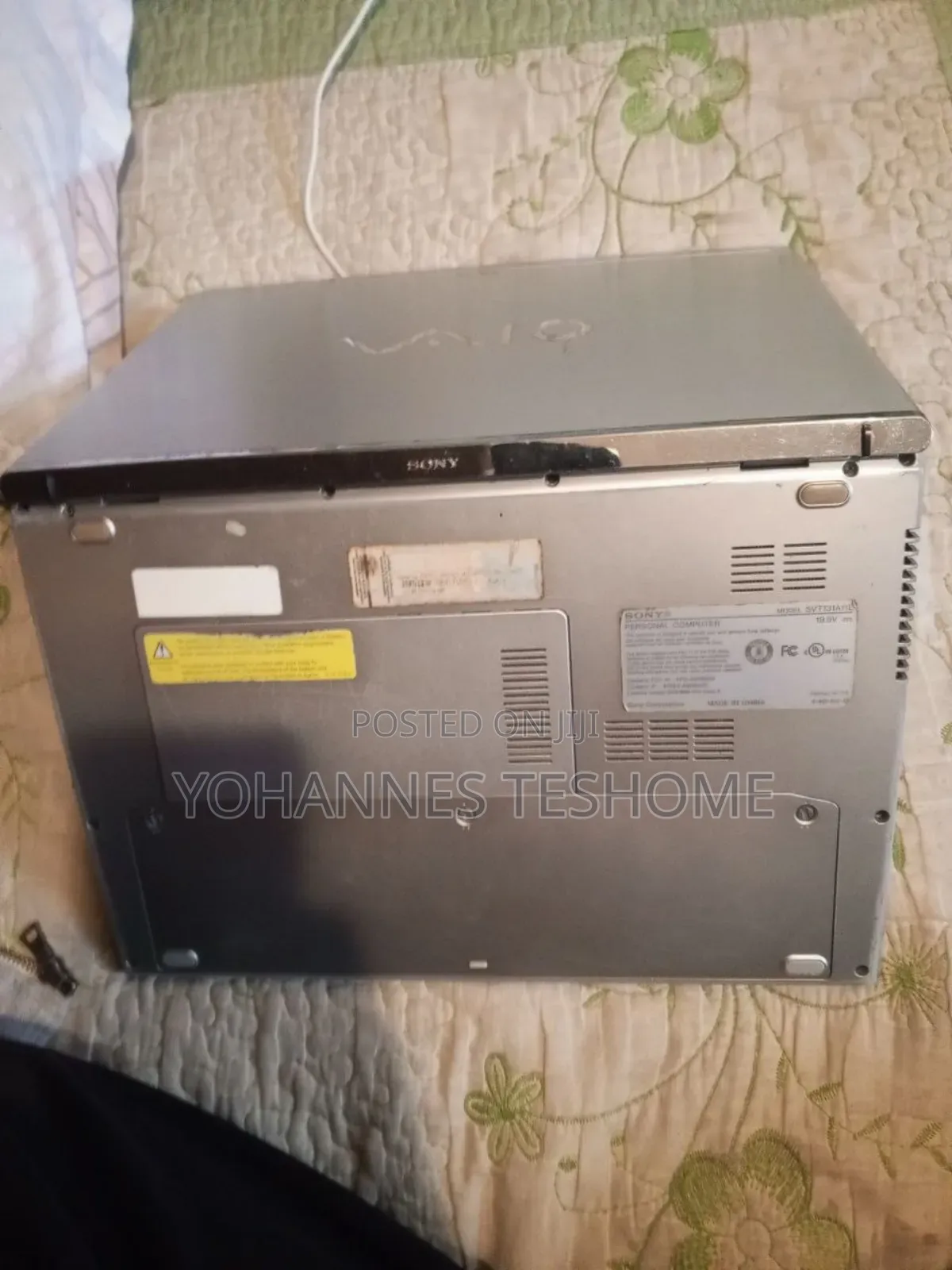 Laptop Sony VAIO SVT13135PNS 4GB Intel Core i5 HDD+SSD 256GB