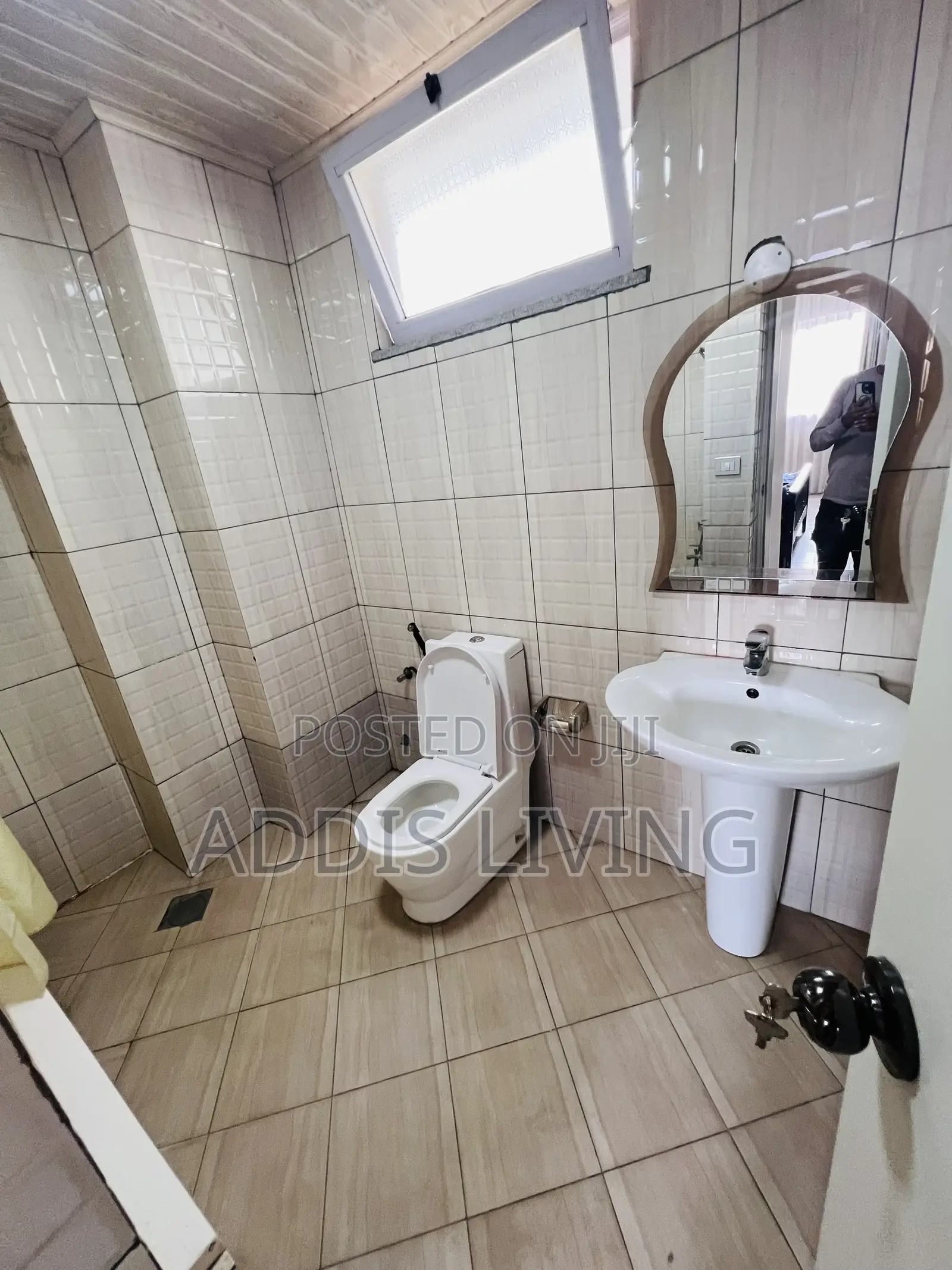 Furnished 2bdrm Apartment in Bole for rent