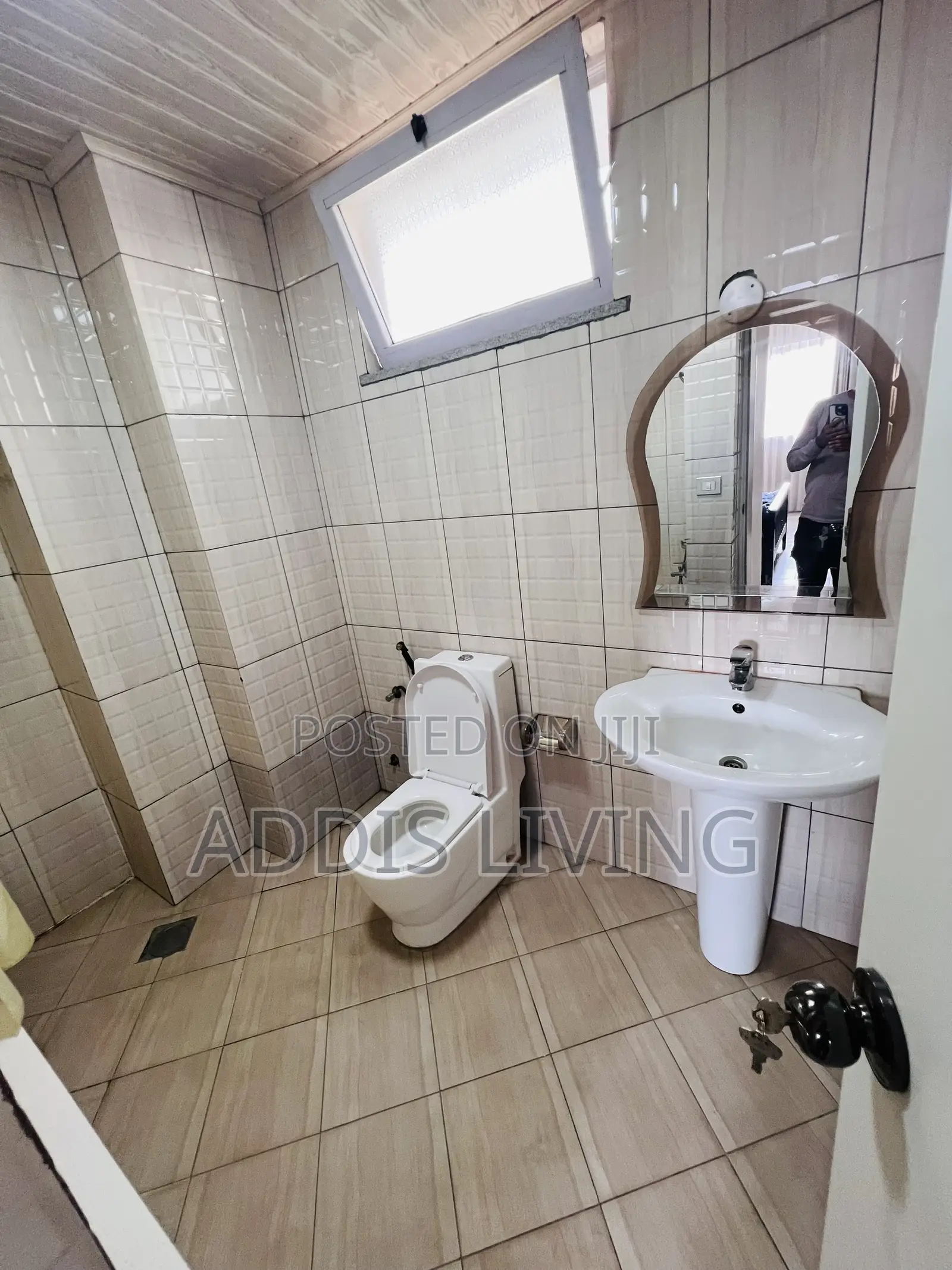 Furnished 2bdrm Apartment in Bole for rent