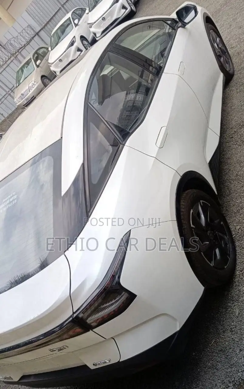Toyota bZ3 2024 White