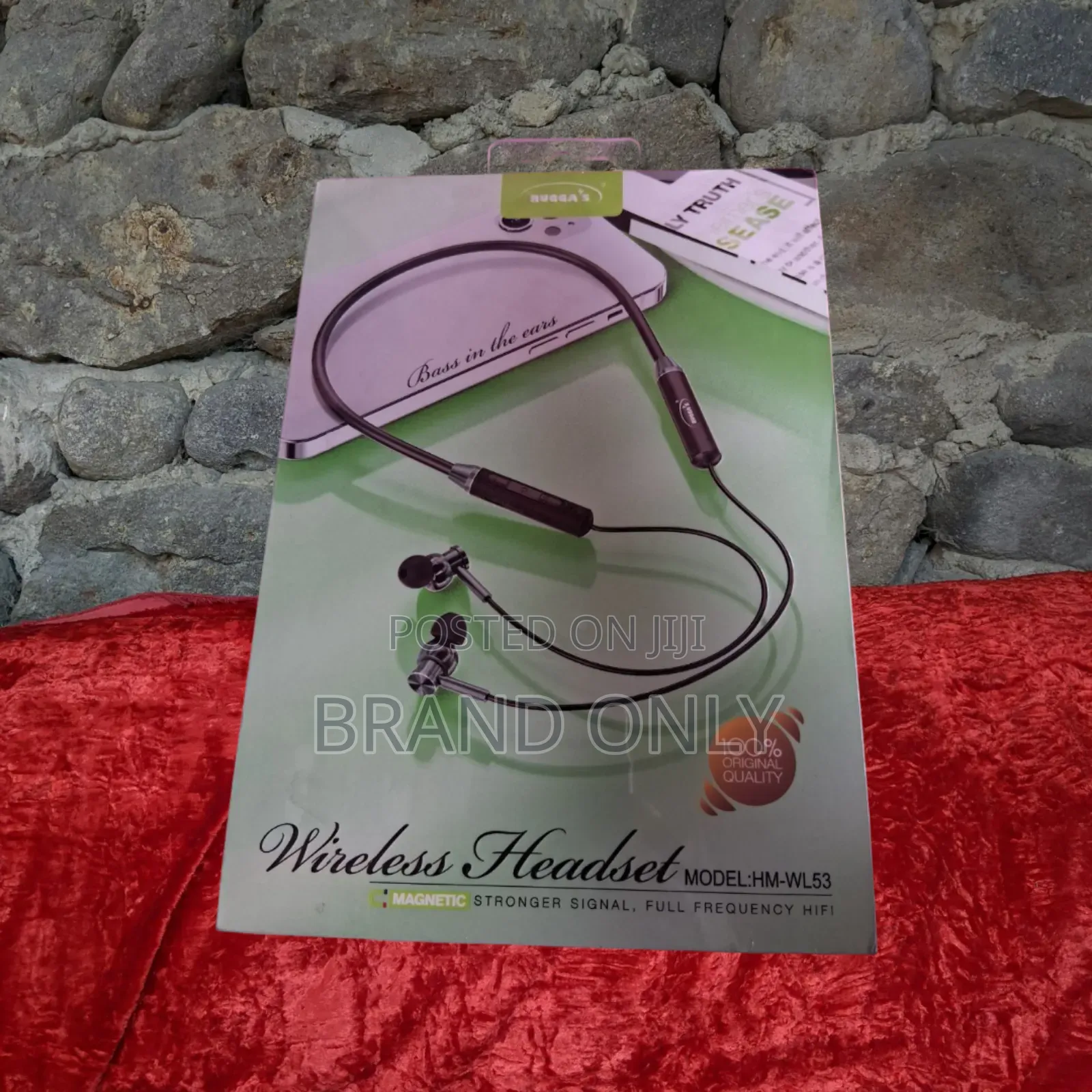 Wireless Headset Hm-Wl53 – Stay Active With "Bass in the Ears"