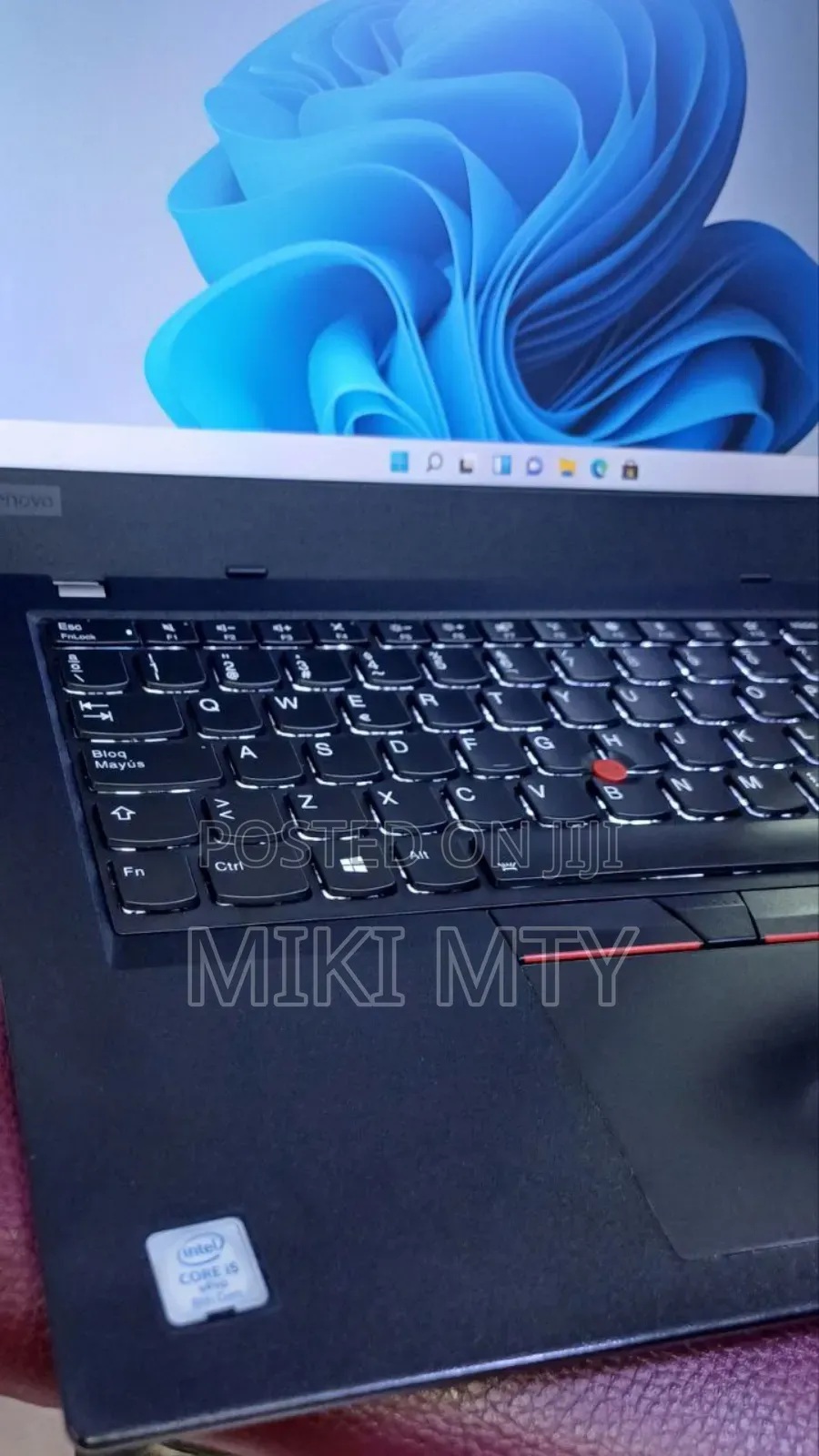 New Laptop Lenovo ThinkPad Yoga 8GB Intel Core i5 SSD 256GB