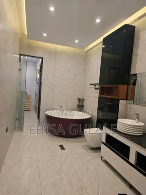Furnished 6bdrm Farm House in Yeka for sale