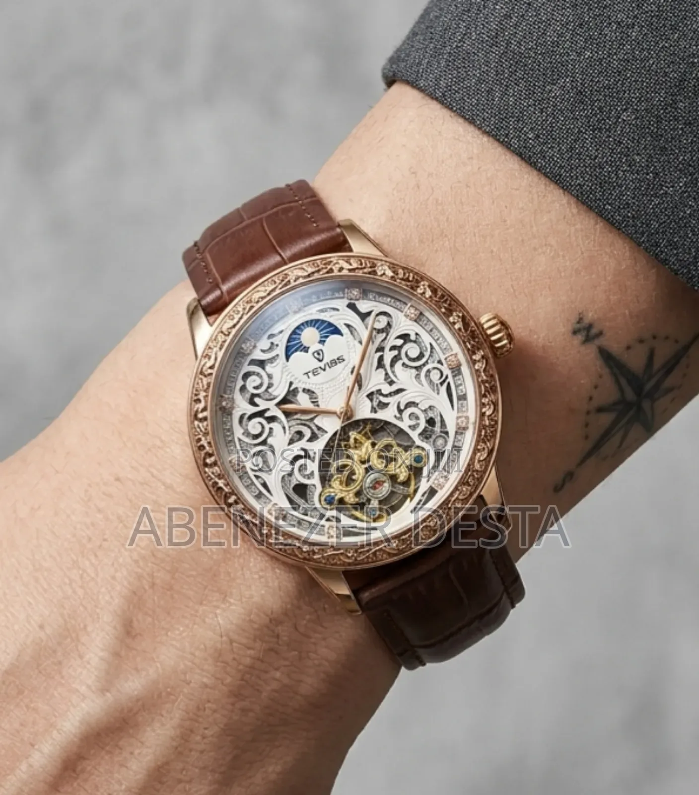 Tevise Luxury Leather Automatic Mechanical Watch for Men Featuring