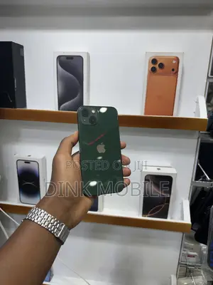 Apple iPhone 13 128 GB Green