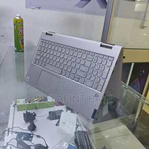 New Laptop Lenovo Yoga C740 12GB Intel Core i7 SSD 512GB