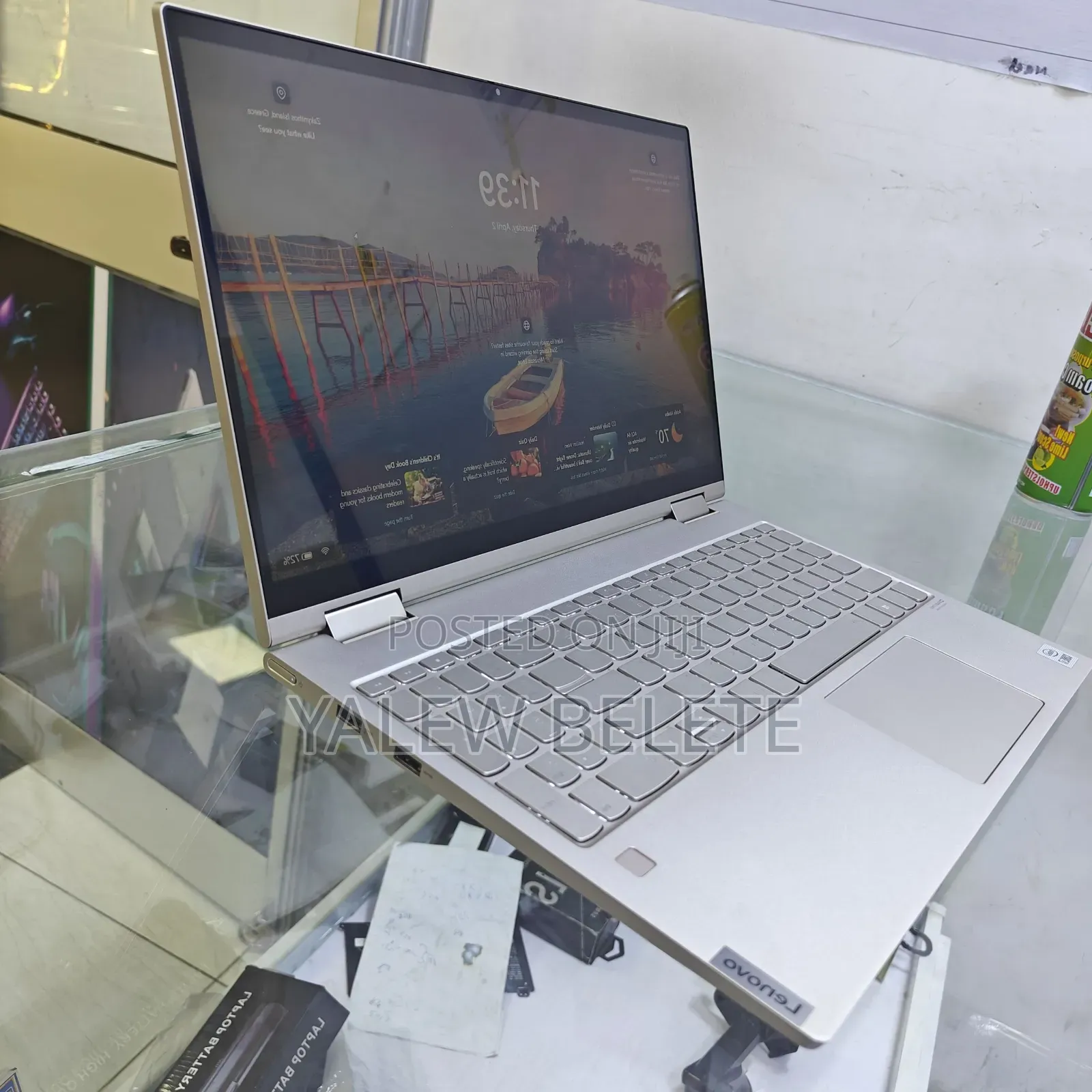New Laptop Lenovo Yoga C740 12GB Intel Core i7 SSD 512GB