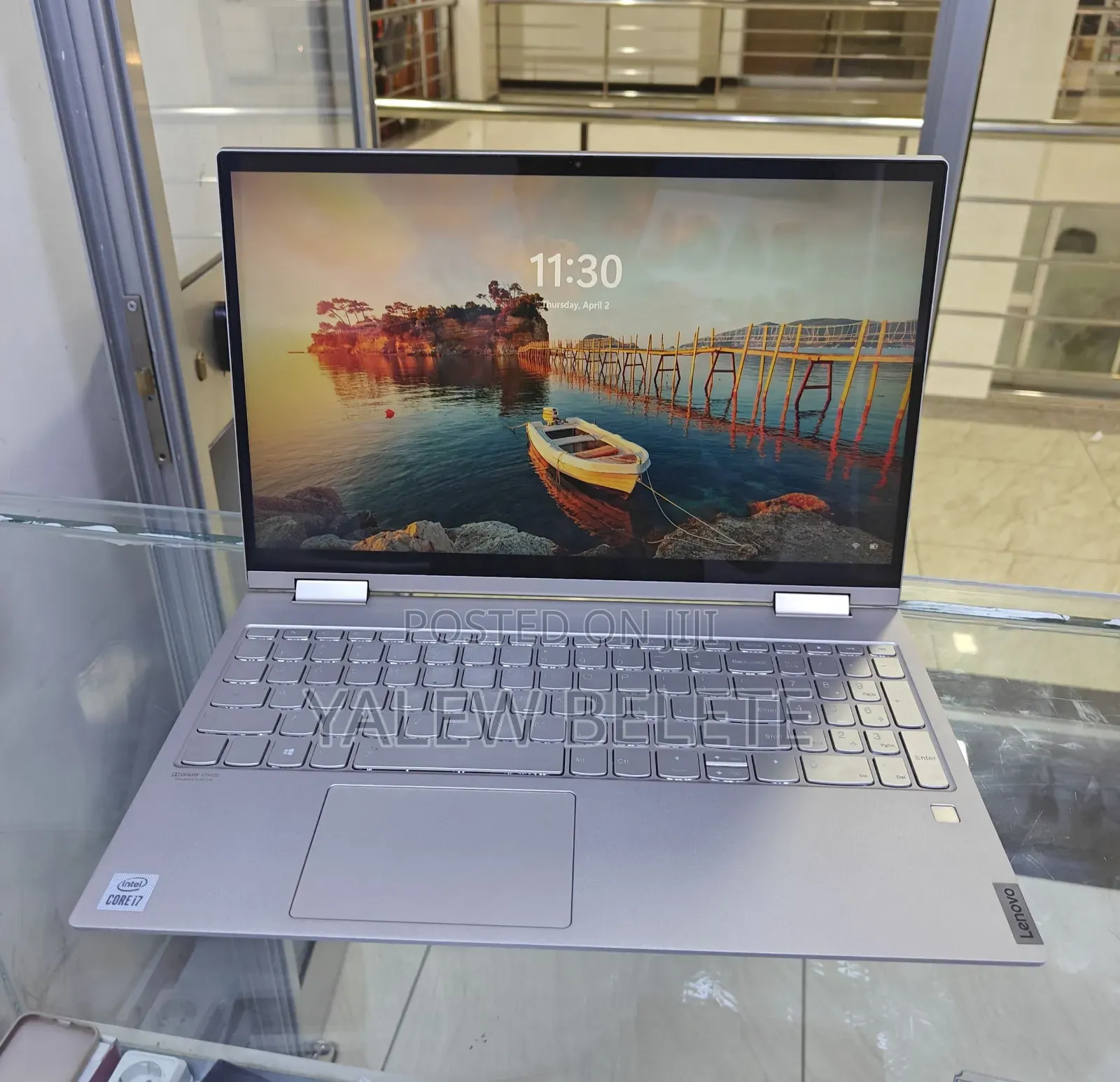 New Laptop Lenovo Yoga C740 12GB Intel Core i7 SSD 512GB