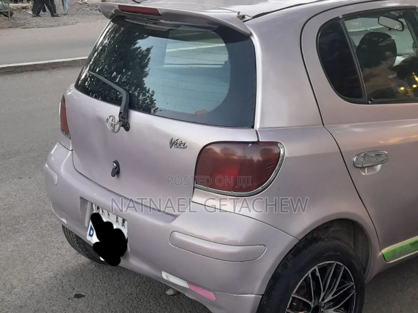 Toyota Vitz 2002 Silver