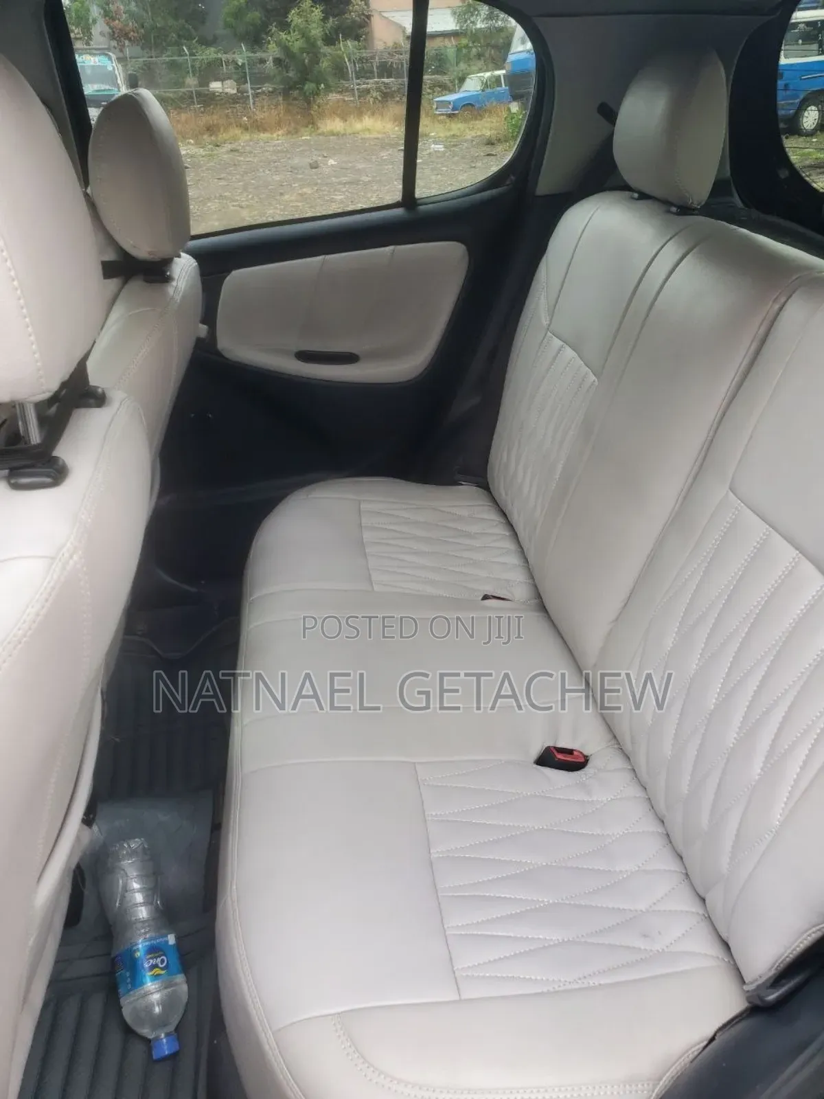 Toyota Vitz 2002 Silver