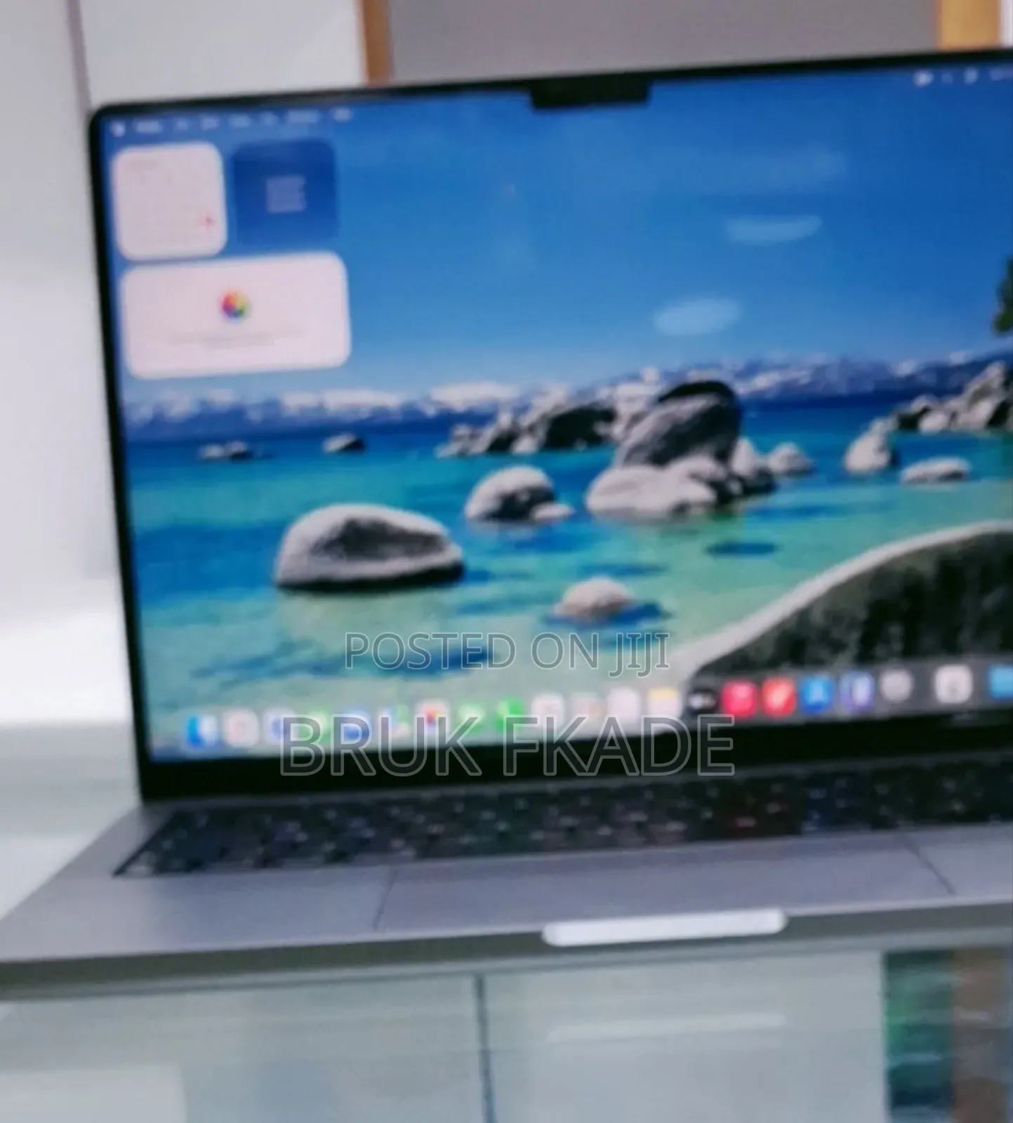 New Laptop Apple MacBook Pro 2021 M1 16GB Apple M1 Pro SSD 1T