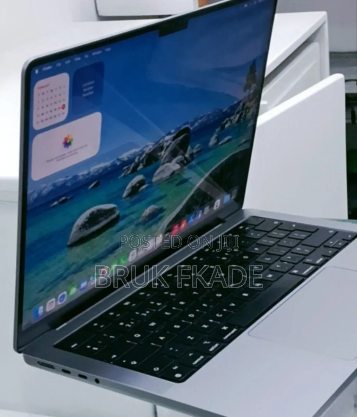 New Laptop Apple MacBook Pro 2021 M1 16GB Apple M1 Pro SSD 1T