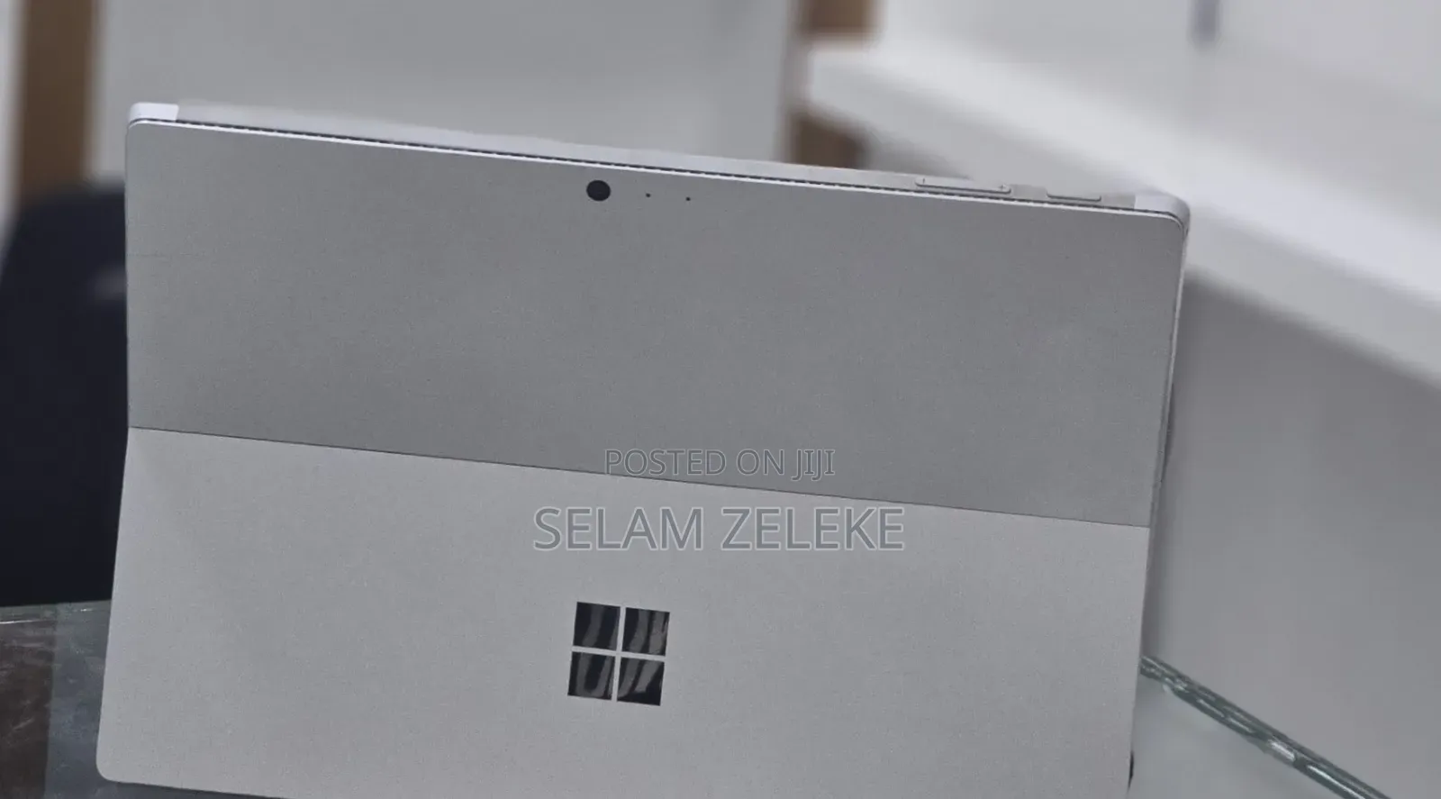 New Laptop Microsoft Surface Pro 4 8GB Intel Core i5 SSD 256GB