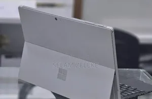 New Laptop Microsoft Surface Pro 4 8GB Intel Core i5 SSD 256GB