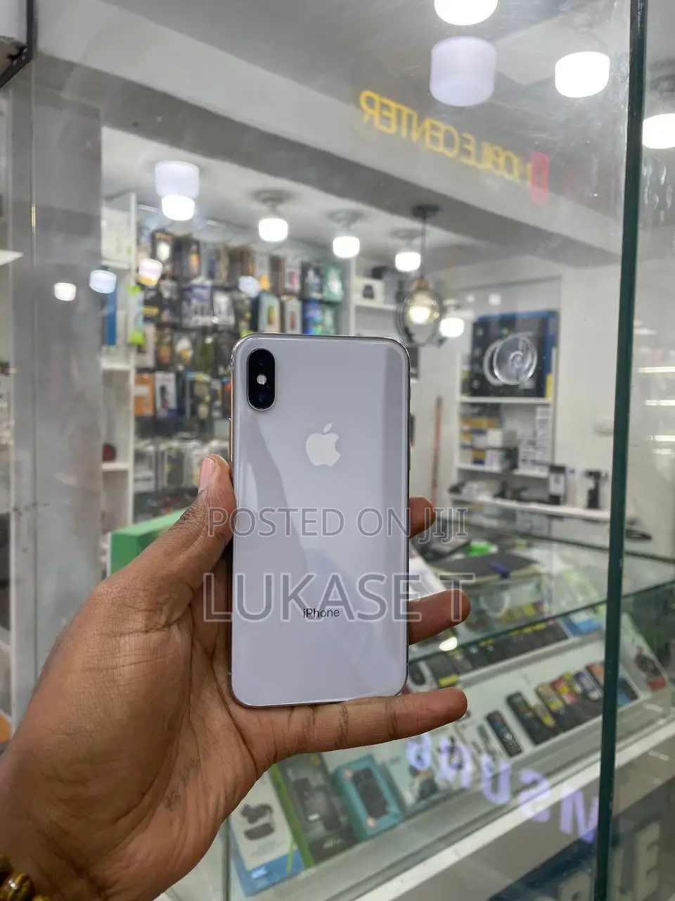 Apple iPhone X 256 GB White