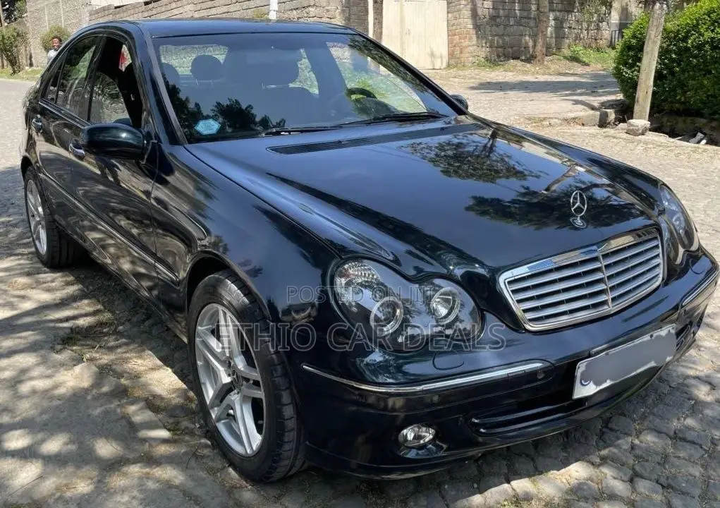 Mercedes-Benz C180 2005 Black