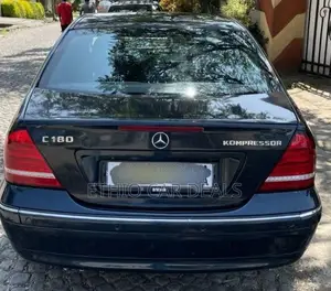 Mercedes-Benz C180 2005 Black