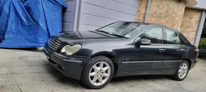 Mercedes-Benz C240 2002 Black