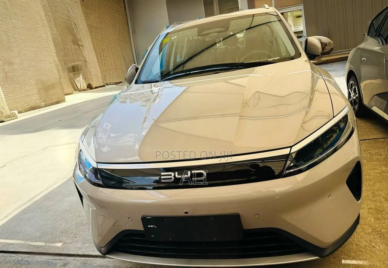 New BYD Seal DM-i 2025 White