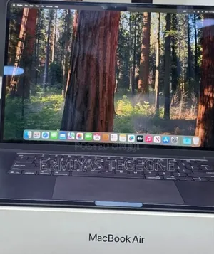 New Laptop Apple MacBook Pro M1 16GB Intel Core i5 SSD 512GB
