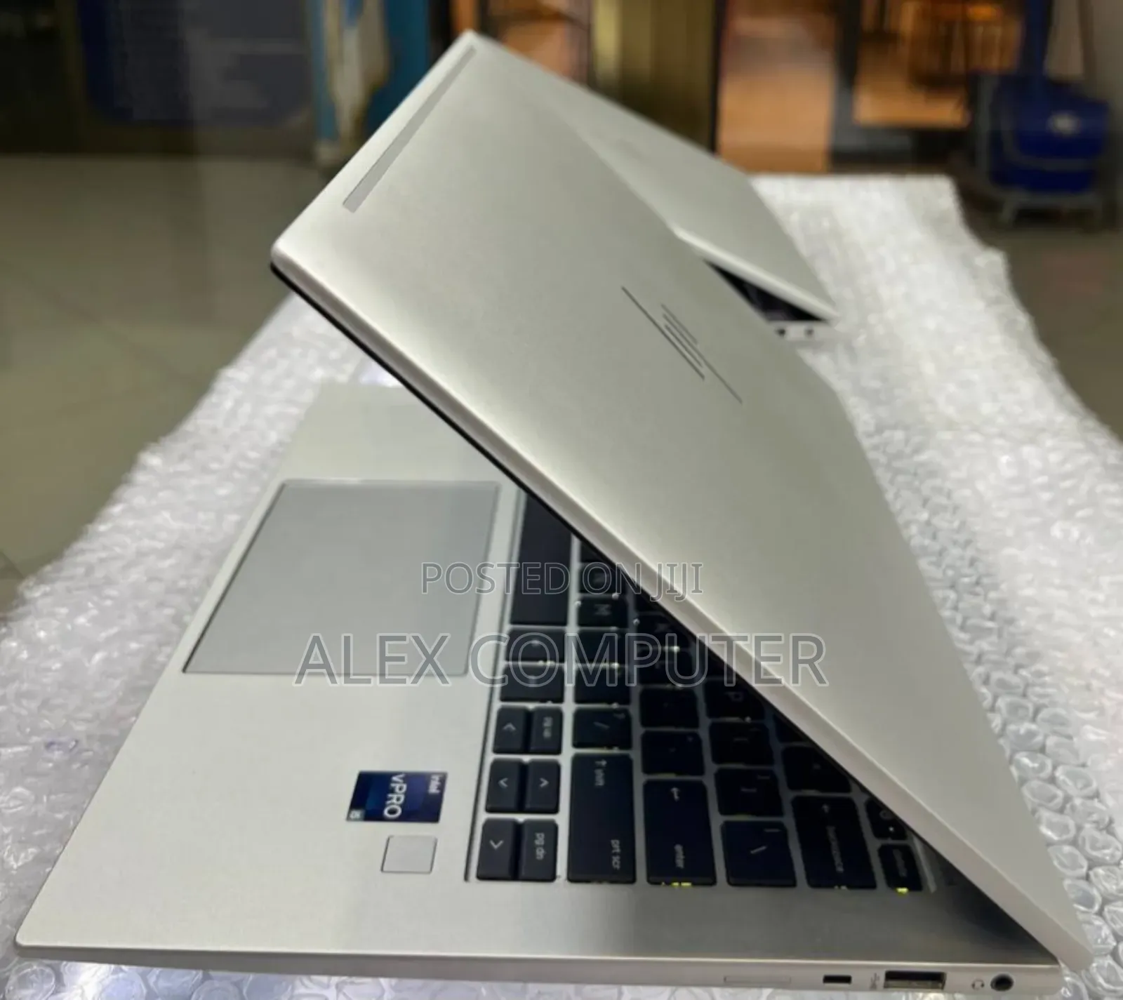 New Laptop HP EliteBook 840 16GB Intel Core i5 SSD 512GB