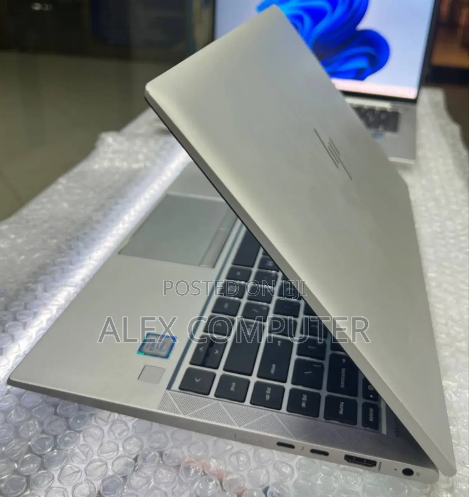 New Laptop HP EliteBook 840 G8 16GB Intel Core i5 SSD 512GB