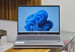 New Laptop HP Pavilion 15 16GB Intel Core Ultra 7 SSD 512GB