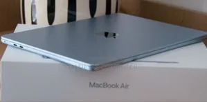 New Laptop Apple MacBook Air 2025 M4 13-inch 16GB Apple M4 SSD 256GB