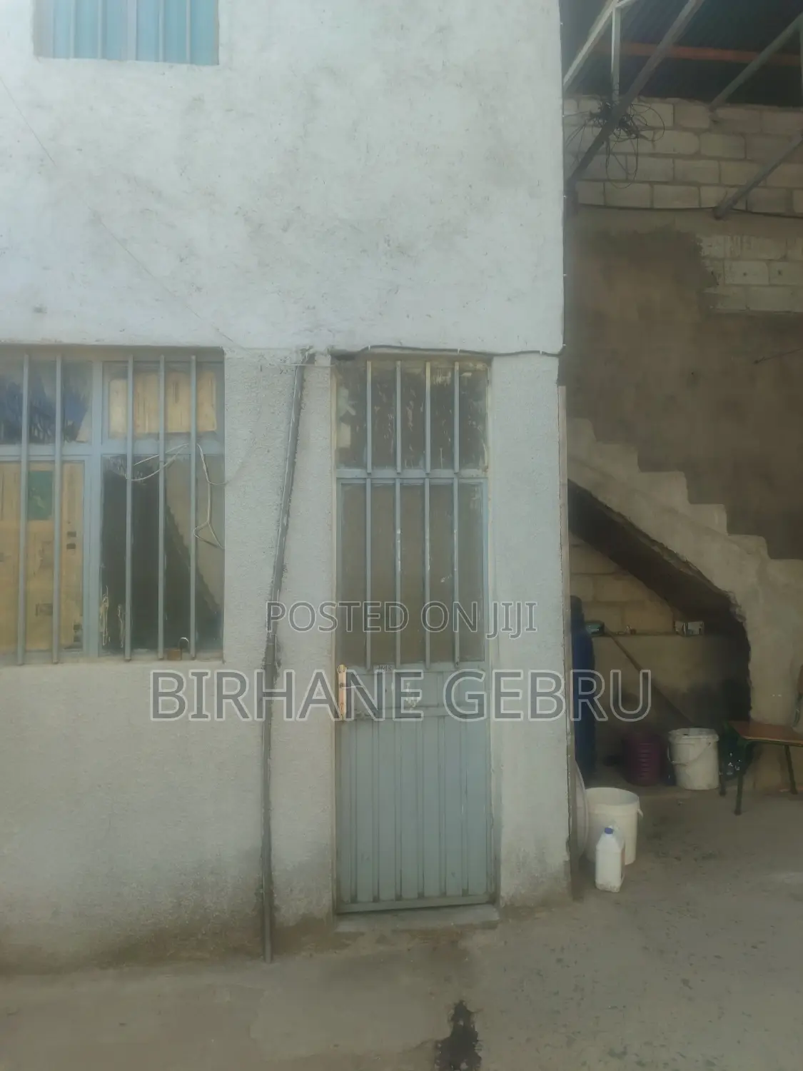 Ware House Rent for Pharmatic . Food and Other