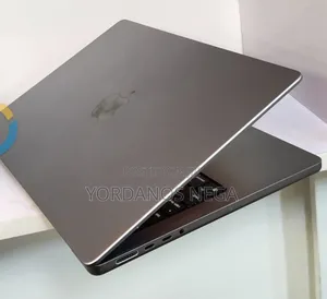 New Laptop Apple MacBook Pro M1 16GB Apple M1 Pro SSD 512GB