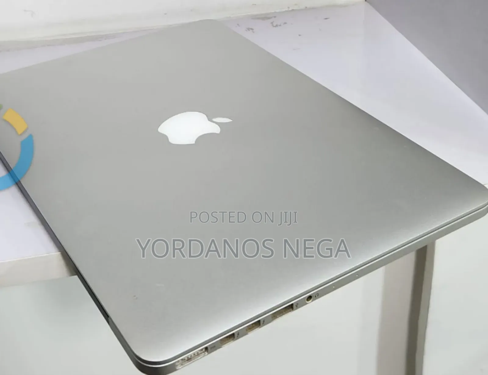New Laptop Apple MacBook Pro 2015 8GB Intel Core i5 SSD 128GB