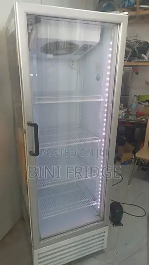 Good Condition Commercial Display Fridge