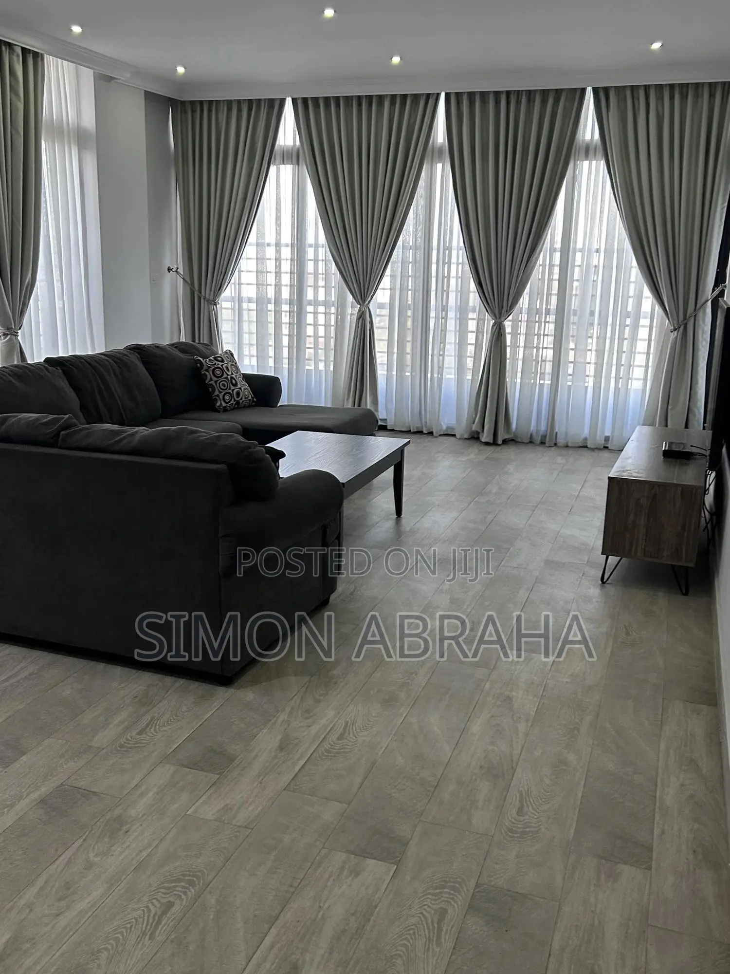 Furnished 3bdrm Apartment in Omtha, Bole for rent