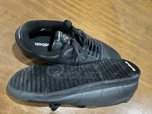 Torshen Reebok Sneaker