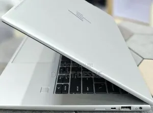 New Laptop HP EliteBook 840 G9 16GB Intel Core i7 SSD 512GB
